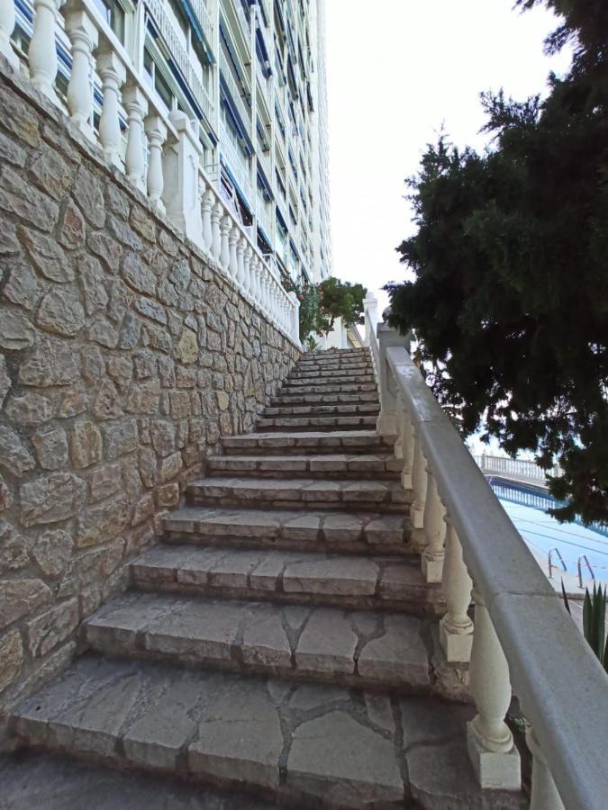 Estudio Primera Linea Con Acceso Privado Al Mar Benidorm Kültér fotó