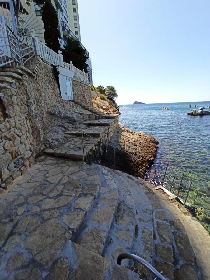Estudio Primera Linea Con Acceso Privado Al Mar Benidorm Kültér fotó